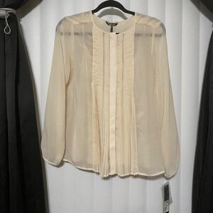 Daisy Fuentes creame sheer pleated front camisole